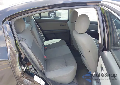 2011 Nissan Sentra 2.0Sr z USA, uszkodzony, nr VIN 3N1AB6AP2BL701404